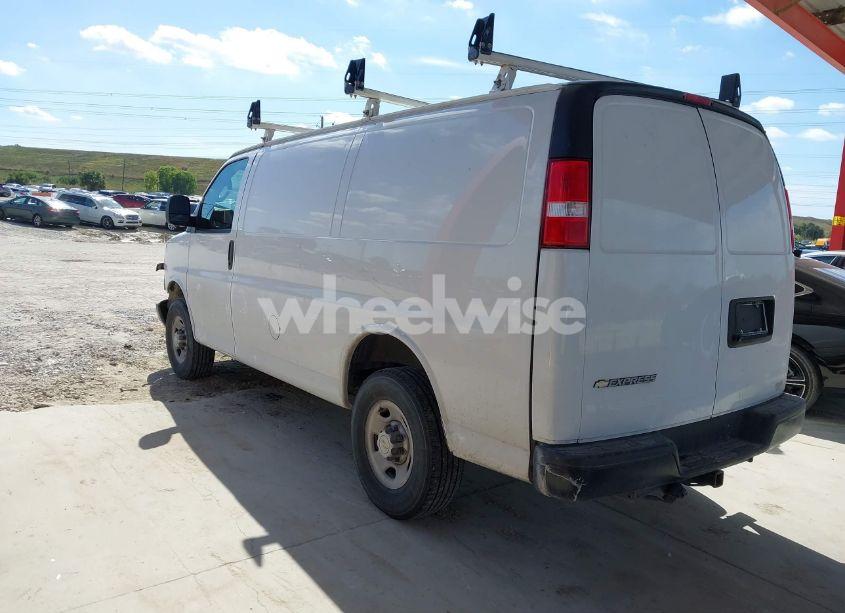 Photo 3 of 2023 Chevrolet Express CARGO RWD 2500 REGULAR WHEELBASE WT (VIN 1GCWGAFP4P1211707)