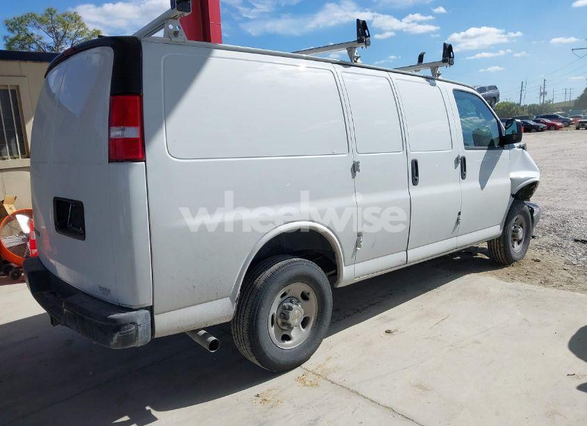 Photo 4 of 2023 Chevrolet Express CARGO RWD 2500 REGULAR WHEELBASE WT (VIN 1GCWGAFP4P1211707)