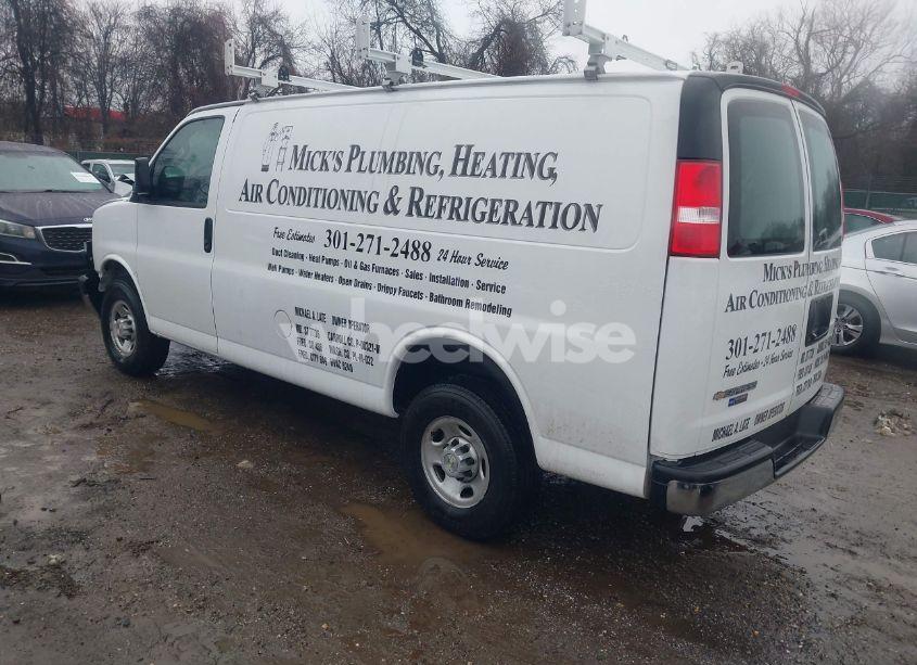 Photo 3 of 2023 Chevrolet Express CARGO RWD 2500 REGULAR WHEELBASE WT (VIN 1GCWGAFP4P1249681)