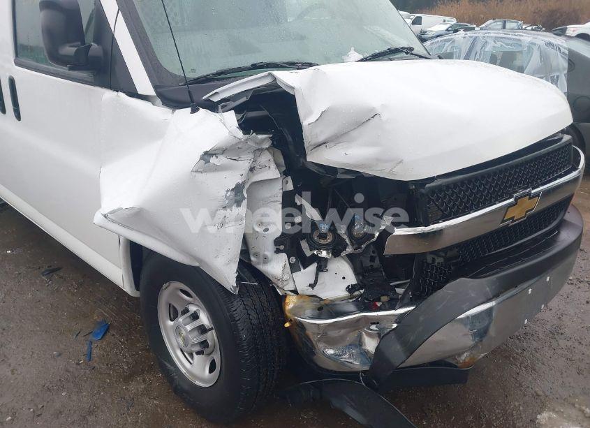 Photo 6 of 2023 Chevrolet Express CARGO RWD 2500 REGULAR WHEELBASE WT (VIN 1GCWGAFP4P1249681)