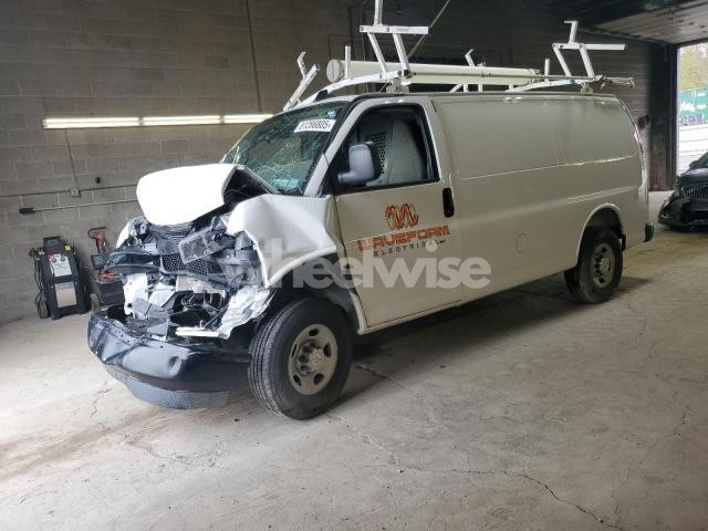 Photo 9 of 2025 CHEV EXPRESS G2500 N/A (VIN 1GCWGAFP4S1103094)