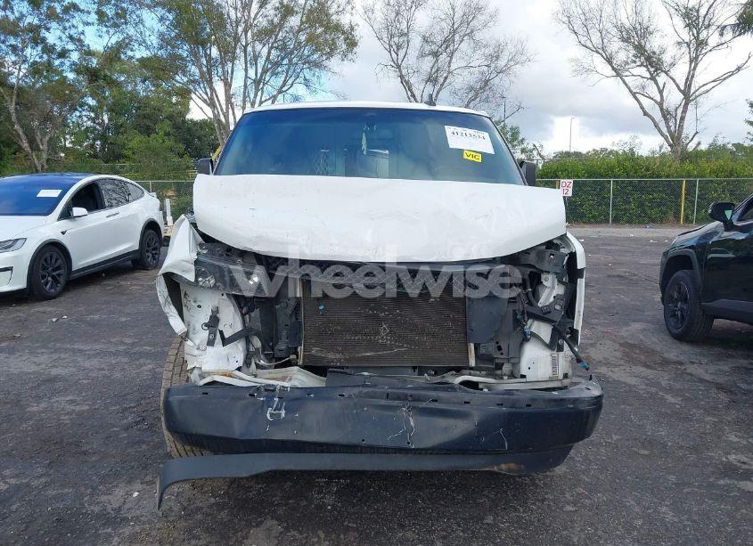 Photo 11 of 2018 Chevrolet Express 2500 WORK VAN (VIN 1GCWGAFP5J1300919)