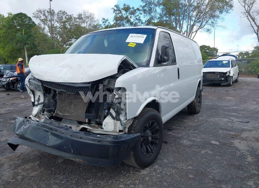 Photo 2 of 2018 Chevrolet Express 2500 WORK VAN (VIN 1GCWGAFP5J1300919)