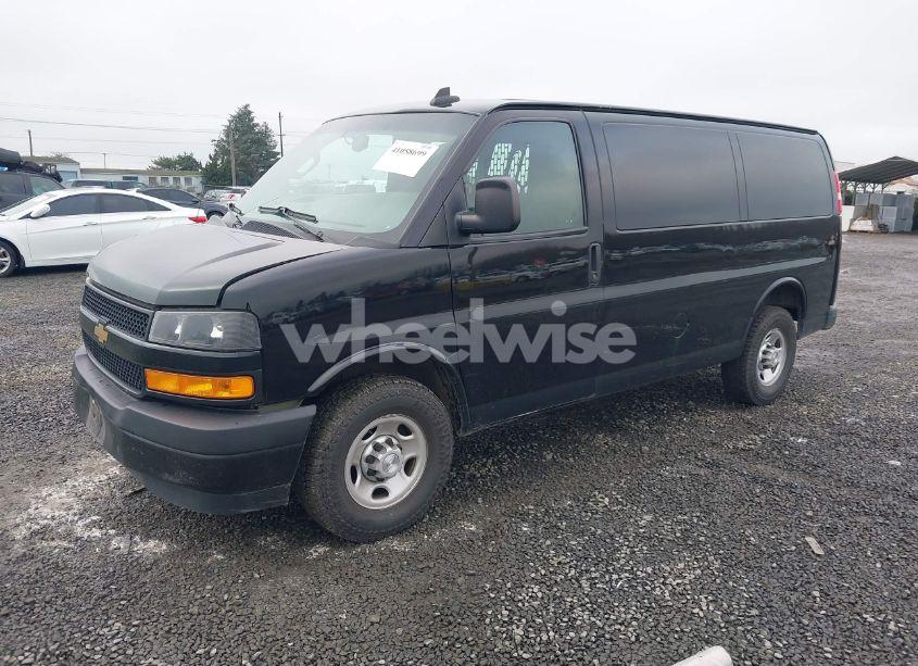 Photo 2 of 2019 Chevrolet Express 2500 WORK VAN (VIN 1GCWGAFP5K1184381)