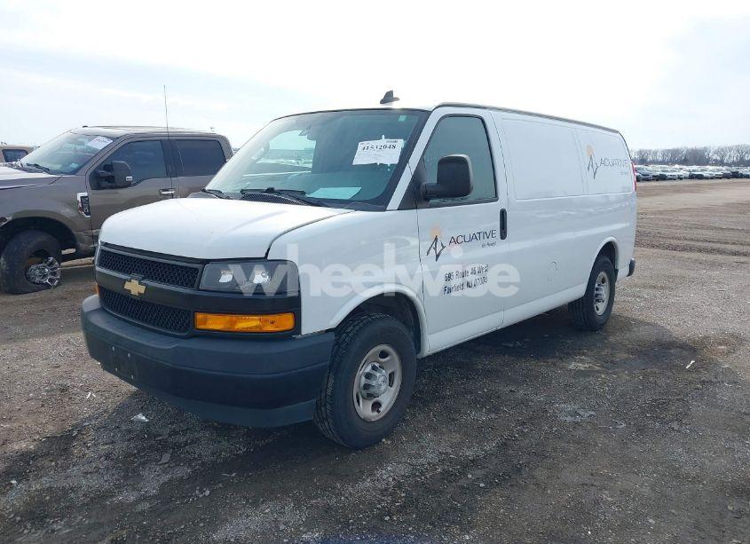 Photo 2 of 2019 Chevrolet Express 2500 WORK VAN (VIN 1GCWGAFP5K1204368)