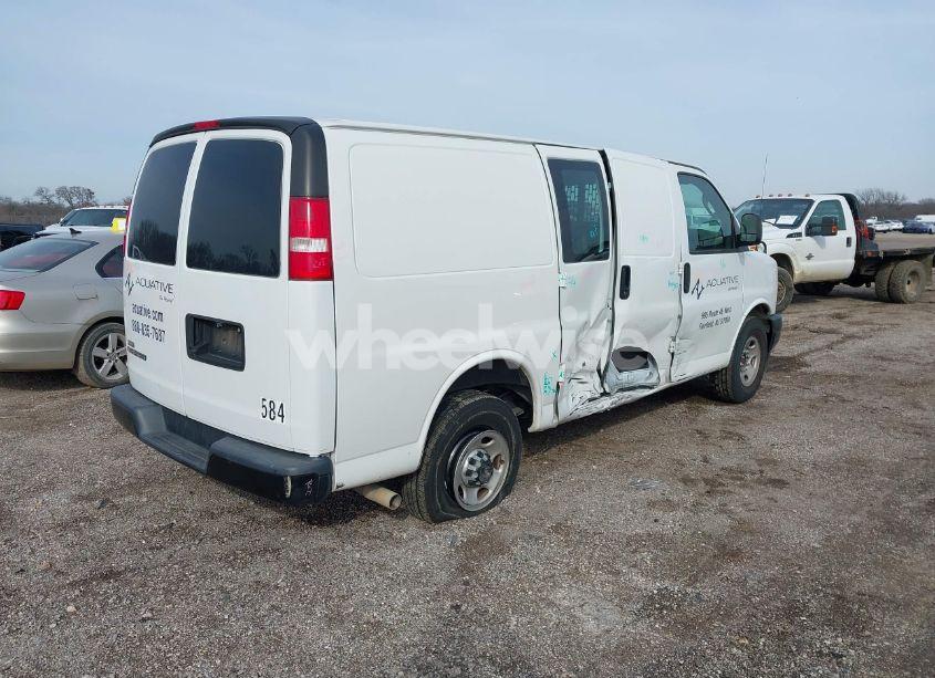 Photo 4 of 2019 Chevrolet Express 2500 WORK VAN (VIN 1GCWGAFP5K1204368)