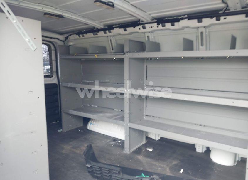 Photo 8 of 2019 Chevrolet Express 2500 WORK VAN (VIN 1GCWGAFP5K1204368)