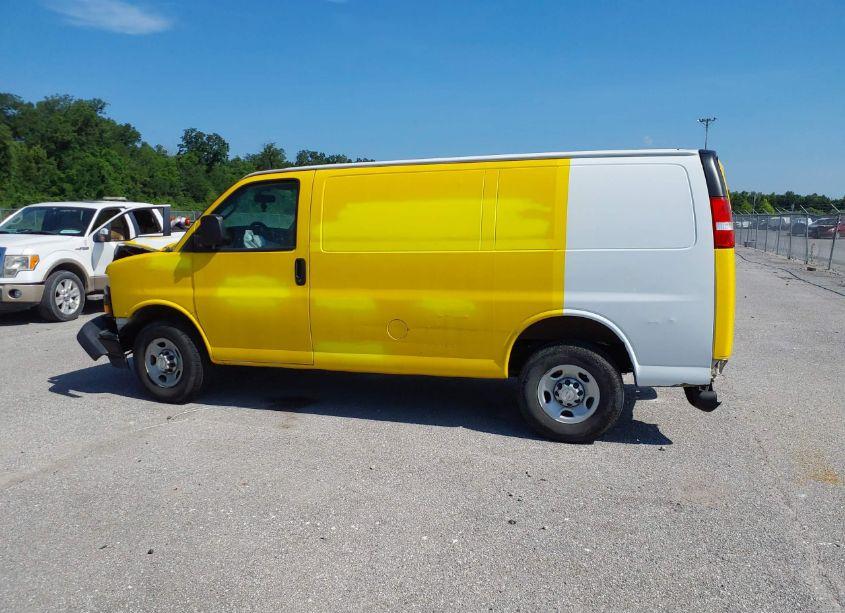Photo 14 of 2019 Chevrolet Express 2500 WORK VAN (VIN 1GCWGAFP5K1239086)