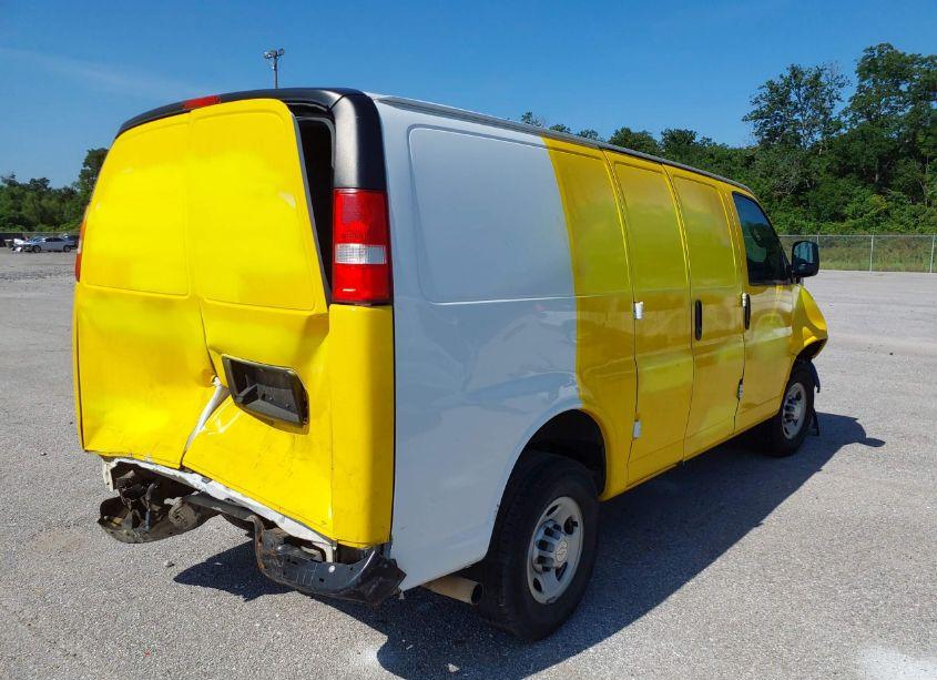 Photo 4 of 2019 Chevrolet Express 2500 WORK VAN (VIN 1GCWGAFP5K1239086)