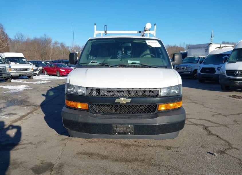 Photo 12 of 2020 Chevrolet Express CARGO RWD 2500 REGULAR WHEELBASE WT (VIN 1GCWGAFP5L1230258)