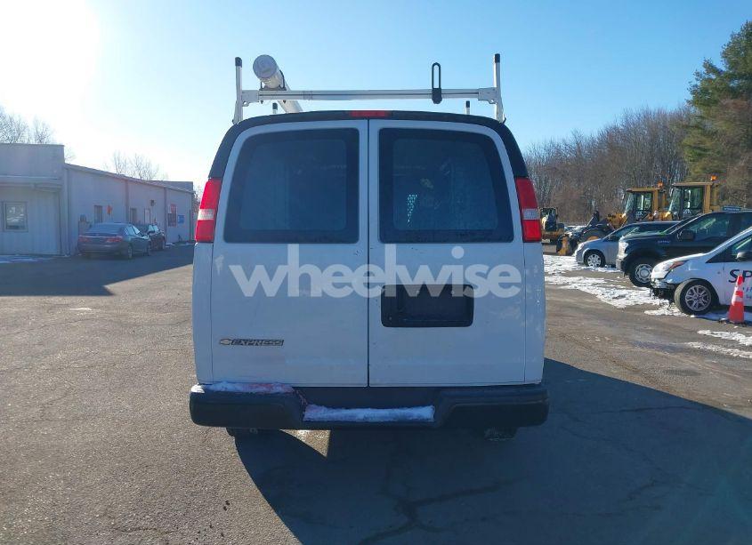 Photo 16 of 2020 Chevrolet Express CARGO RWD 2500 REGULAR WHEELBASE WT (VIN 1GCWGAFP5L1230258)