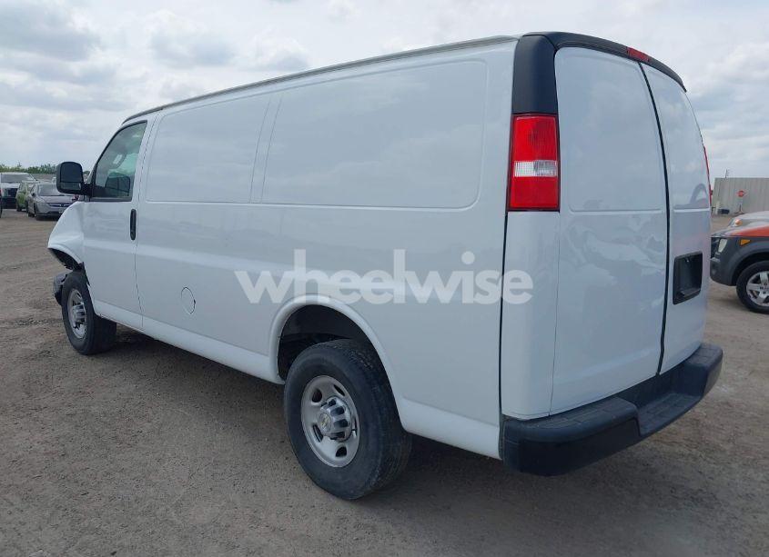 Photo 3 of 2023 Chevrolet Express CARGO RWD 2500 REGULAR WHEELBASE WT (VIN 1GCWGAFP5P1192004)