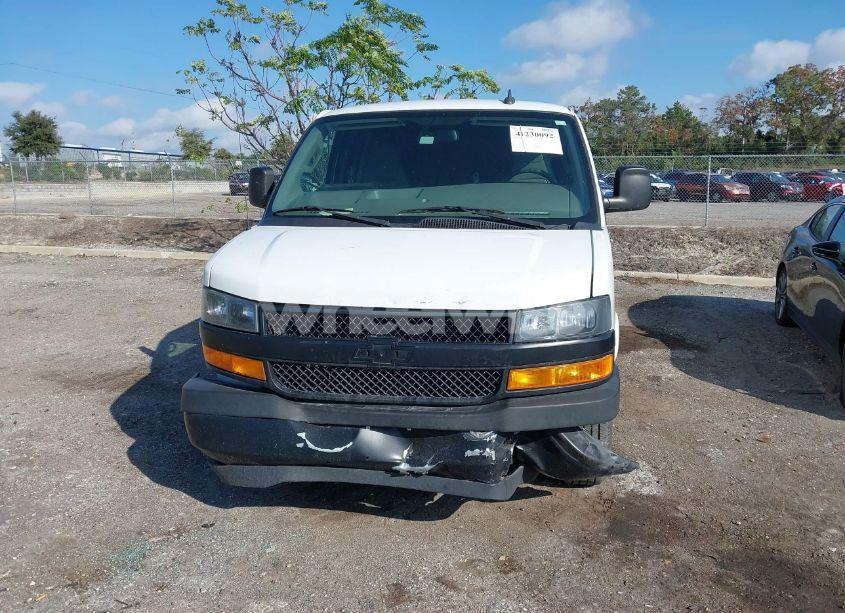 Photo 12 of 2018 Chevrolet Express 2500 WORK VAN (VIN 1GCWGAFP6J1345609)