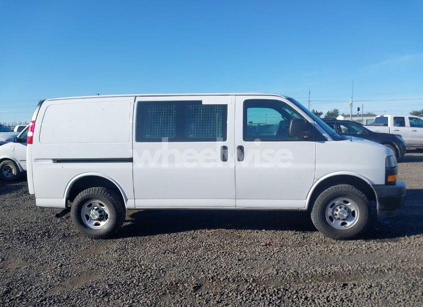 Photo 14 of 2019 Chevrolet Express 2500 WORK VAN (VIN 1GCWGAFP6K1365733)