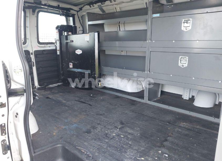 Photo 8 of 2019 Chevrolet Express 2500 WORK VAN (VIN 1GCWGAFP6K1365733)