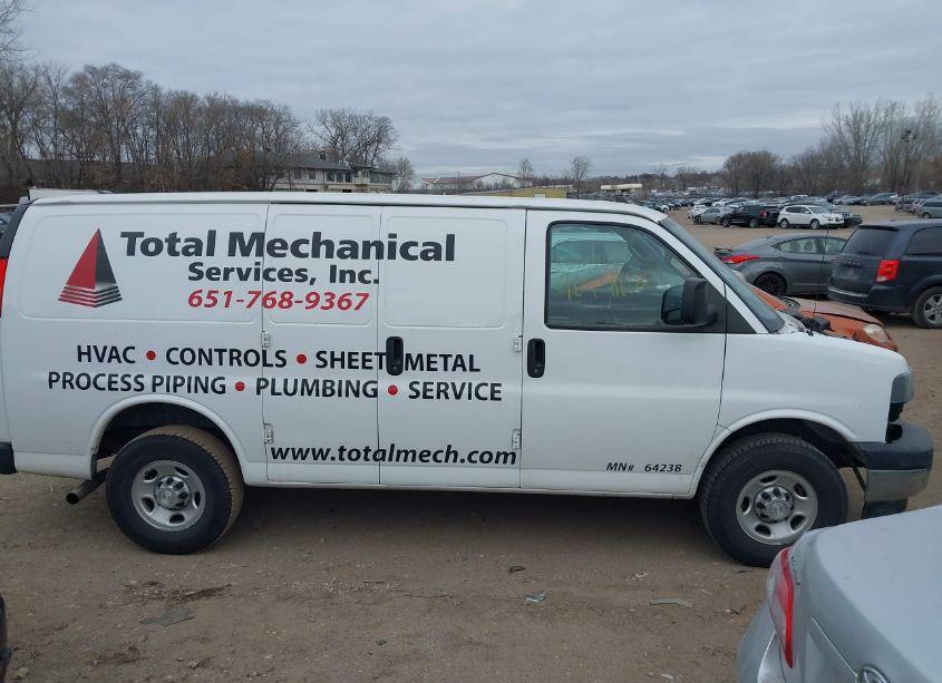 Photo 13 of 2021 Chevrolet Express CARGO RWD 2500 REGULAR WHEELBASE WT (VIN 1GCWGAFP6M1223384)