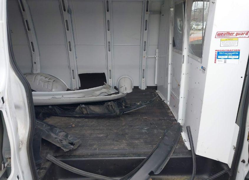Photo 8 of 2021 Chevrolet Express CARGO RWD 2500 REGULAR WHEELBASE WT (VIN 1GCWGAFP6M1223384)
