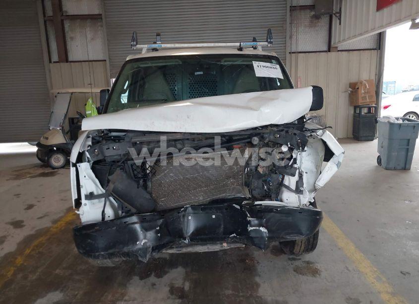 Photo 12 of 2023 Chevrolet Express CARGO RWD 2500 REGULAR WHEELBASE WT (VIN 1GCWGAFP6P1250363)