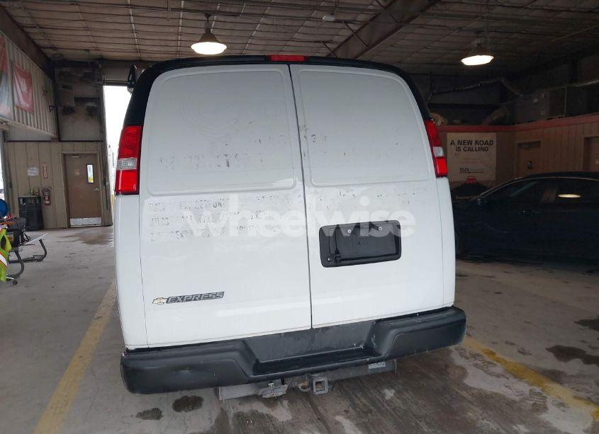Photo 16 of 2023 Chevrolet Express CARGO RWD 2500 REGULAR WHEELBASE WT (VIN 1GCWGAFP6P1250363)