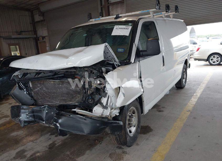 Photo 2 of 2023 Chevrolet Express CARGO RWD 2500 REGULAR WHEELBASE WT (VIN 1GCWGAFP6P1250363)