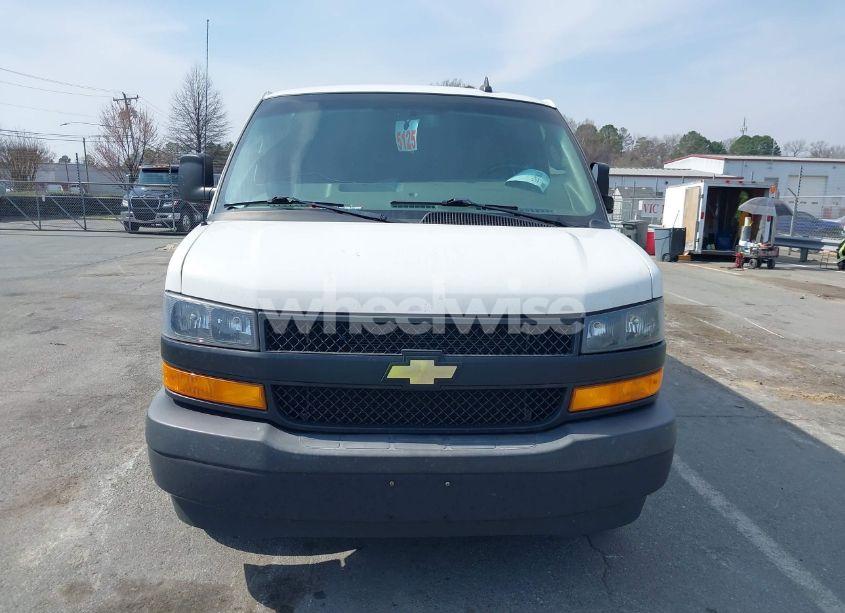 Photo 12 of 2019 Chevrolet Express 2500 WORK VAN (VIN 1GCWGAFP7K1340629)
