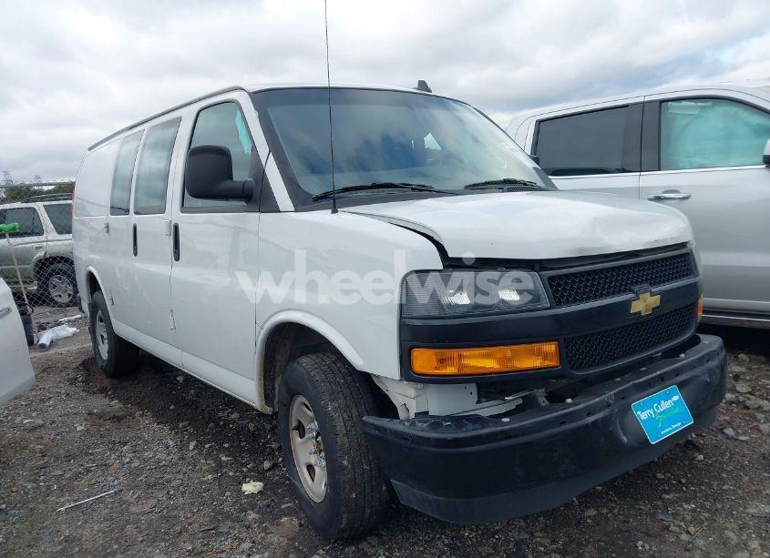 2023 Chevrolet Express CARGO RWD 2500 REGULAR WHEELBASE WT (VIN 1GCWGAFP7P1118809) main photo