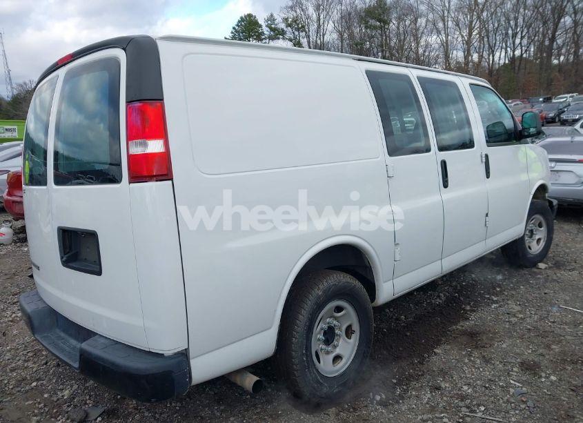 Photo 4 of 2023 Chevrolet Express CARGO RWD 2500 REGULAR WHEELBASE WT (VIN 1GCWGAFP7P1118809)