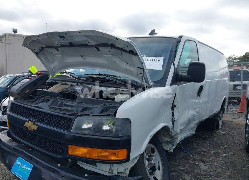 Photo 6 of 2023 Chevrolet Express CARGO RWD 2500 REGULAR WHEELBASE WT (VIN 1GCWGAFP7P1118809)