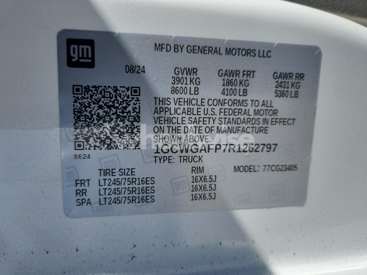 Photo 13 of 2024 CHEVROLET EXPRESS G2500 VAN N/A (VIN 1GCWGAFP7R1262797)