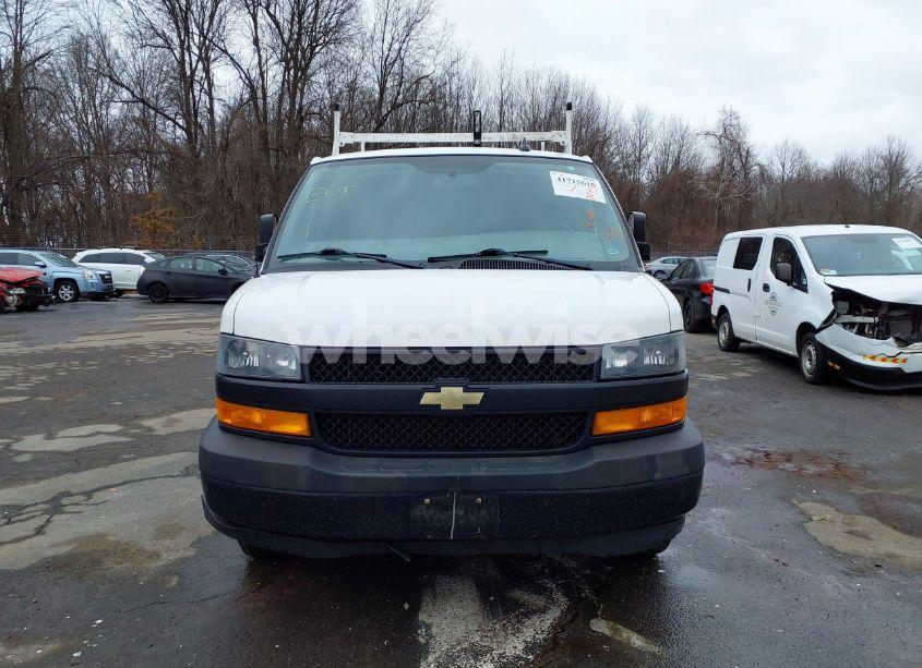 Photo 12 of 2020 Chevrolet Express CARGO RWD 2500 REGULAR WHEELBASE WT (VIN 1GCWGAFP8L1230237)