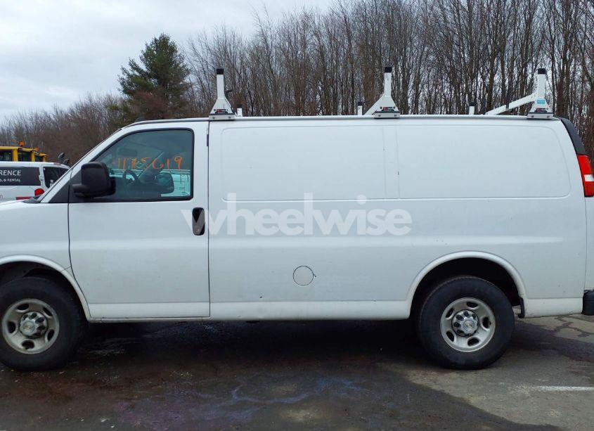 Photo 14 of 2020 Chevrolet Express CARGO RWD 2500 REGULAR WHEELBASE WT (VIN 1GCWGAFP8L1230237)