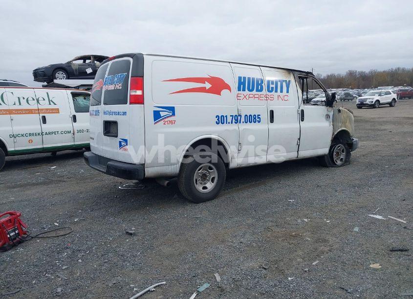 Photo 4 of 2019 Chevrolet Express 2500 WORK VAN (VIN 1GCWGAFP9K1200503)