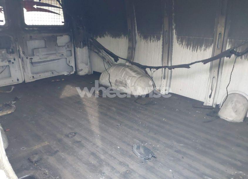 Photo 8 of 2019 Chevrolet Express 2500 WORK VAN (VIN 1GCWGAFP9K1200503)