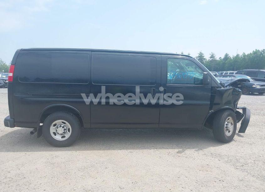Photo 13 of 2019 Chevrolet Express 2500 WORK VAN (VIN 1GCWGAFP9K1229029)