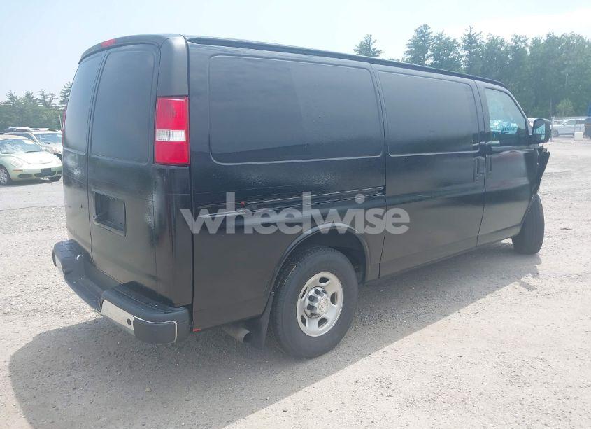Photo 4 of 2019 Chevrolet Express 2500 WORK VAN (VIN 1GCWGAFP9K1229029)