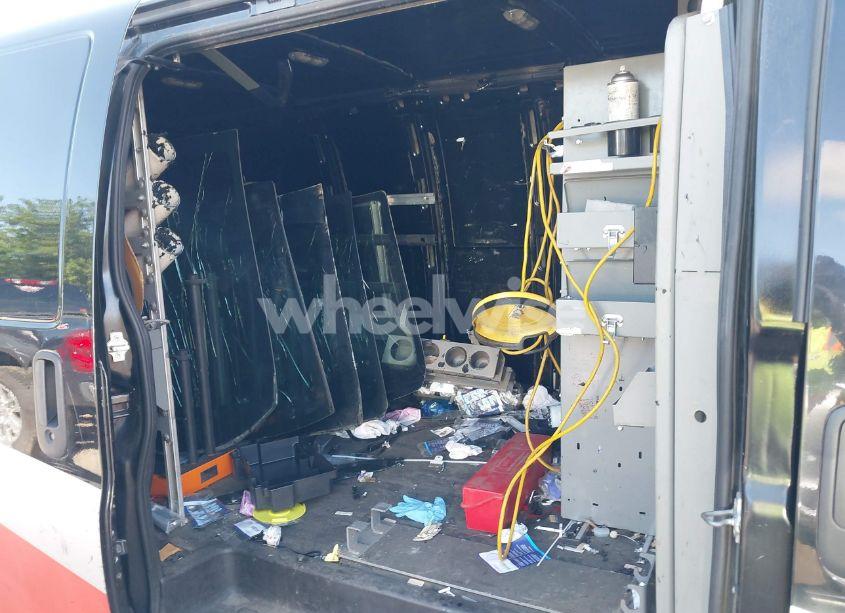 Photo 8 of 2019 Chevrolet Express 2500 WORK VAN (VIN 1GCWGAFP9K1229029)