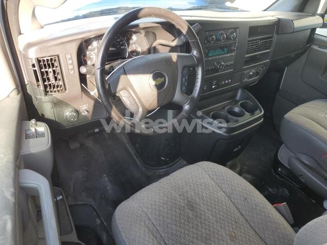 Photo 5 of 2023 CHEVROLET EXPRESS G2500 (VIN 1GCWGAFP9P1212867)