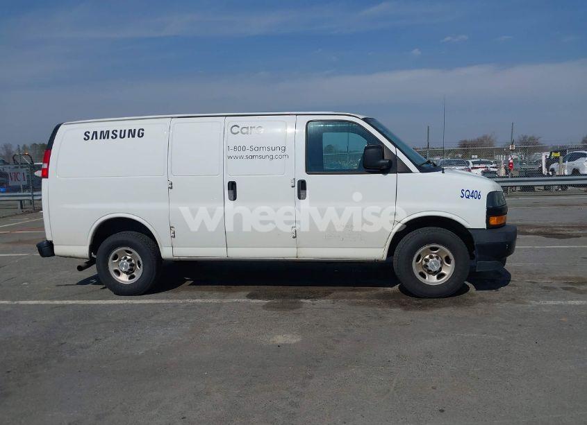 Photo 13 of 2019 Chevrolet Express 2500 WORK VAN (VIN 1GCWGAFPXK1333447)