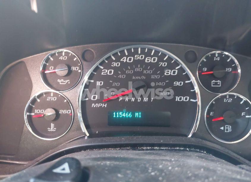 Photo 7 of 2020 Chevrolet Express CARGO RWD 2500 REGULAR WHEELBASE WT (VIN 1GCWGAFPXL1145075)