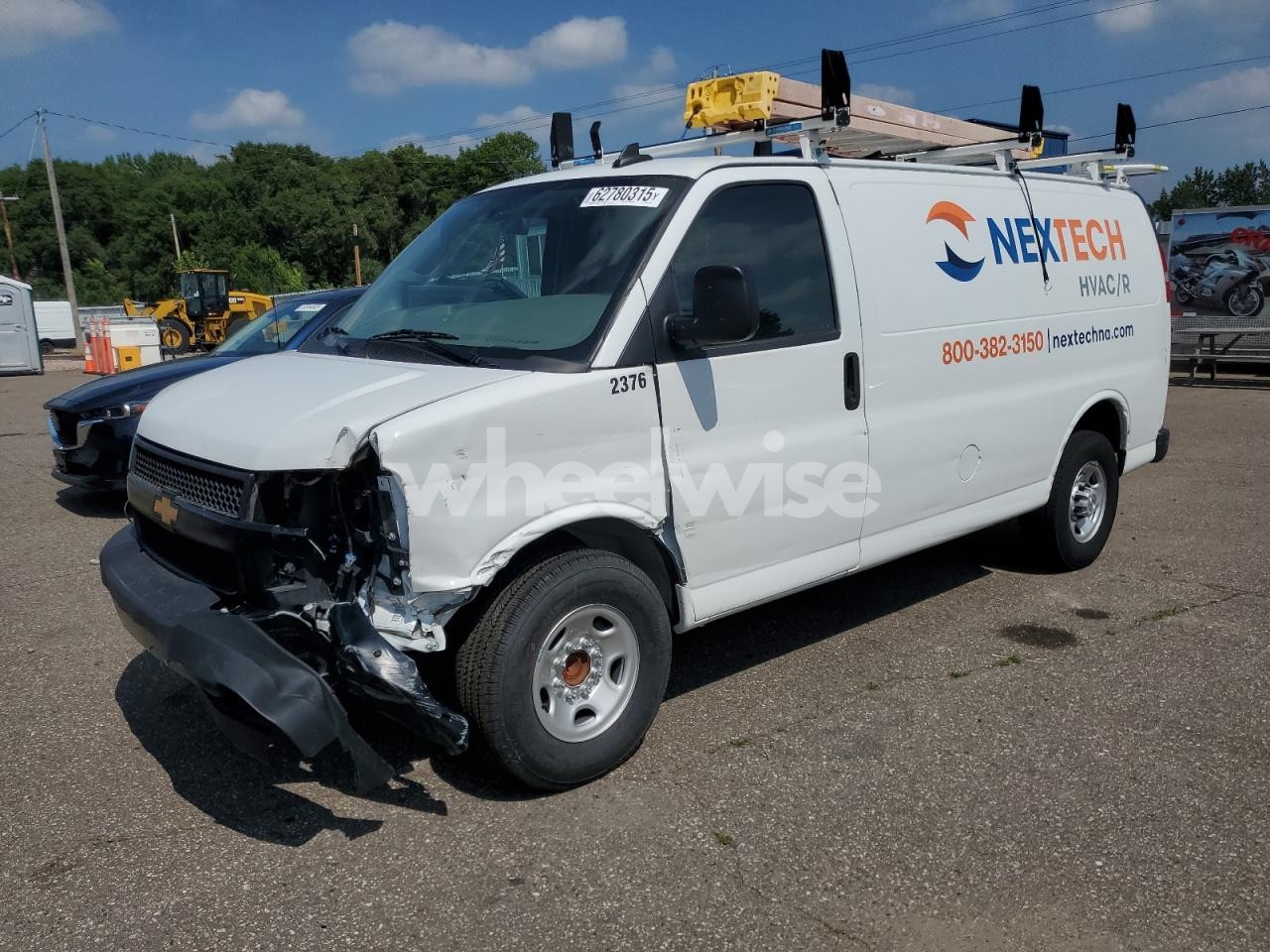 2023 CHEVROLET EXPRESS G2500 (VIN 1GCWGAFPXP1164280) main photo