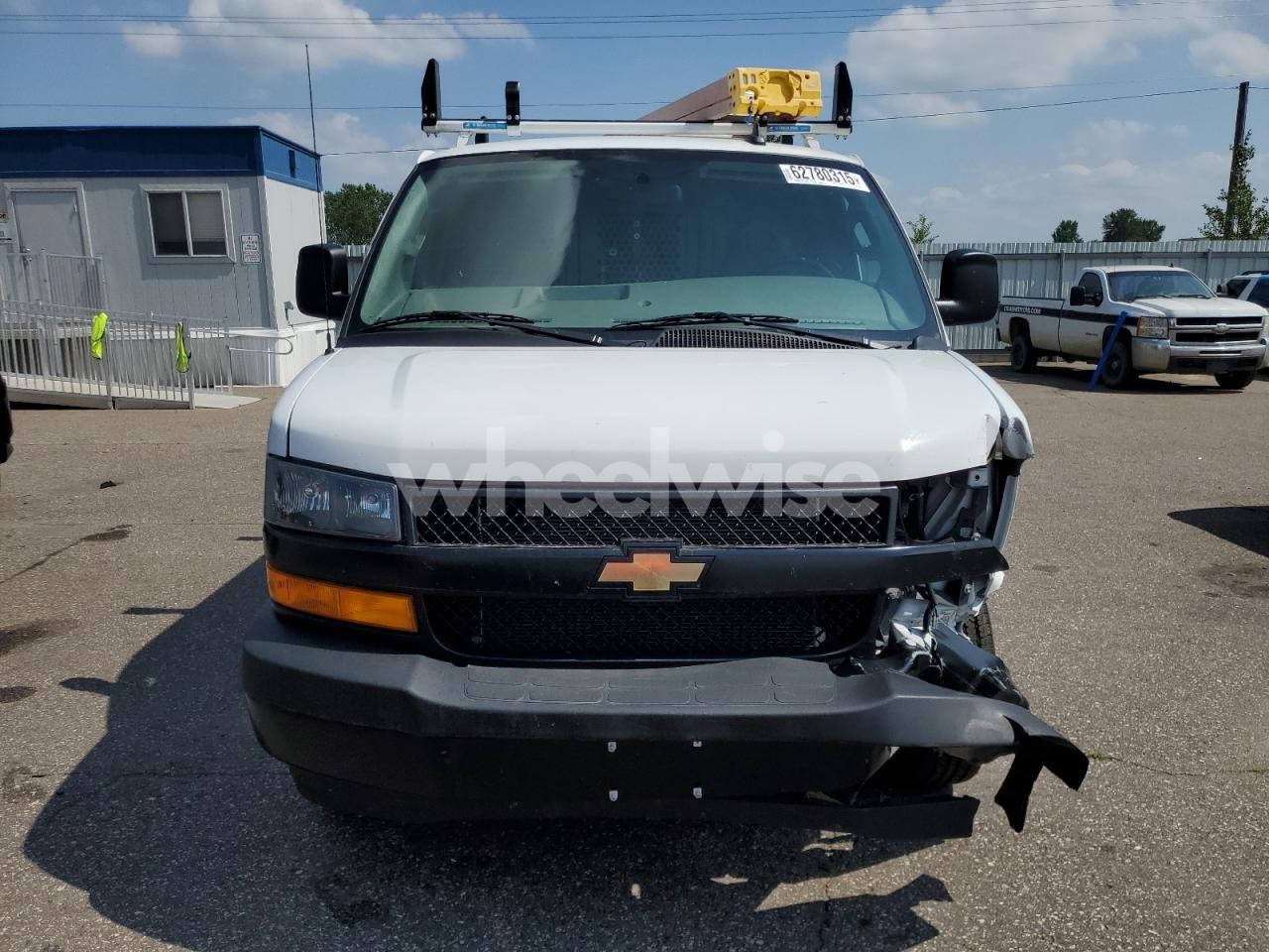 Photo 5 of 2023 CHEVROLET EXPRESS G2500 (VIN 1GCWGAFPXP1164280)