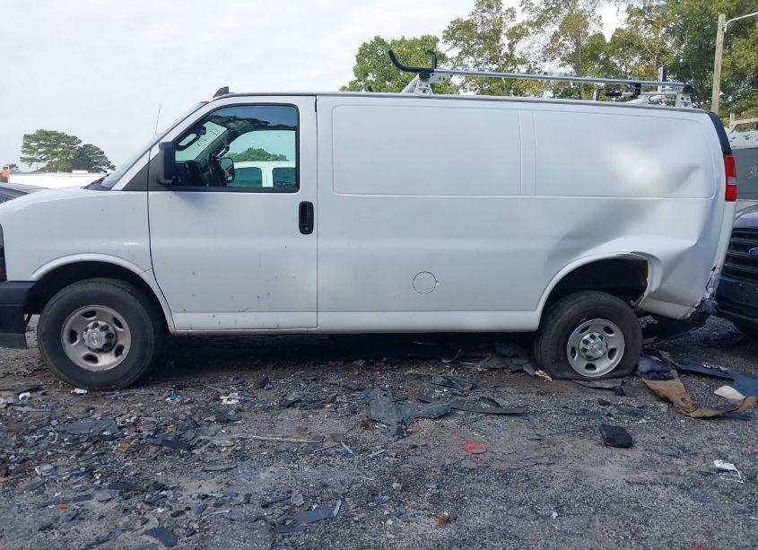 Photo 14 of 2023 Chevrolet Express CARGO RWD 2500 REGULAR WHEELBASE WT (VIN 1GCWGAFPXP1217799)