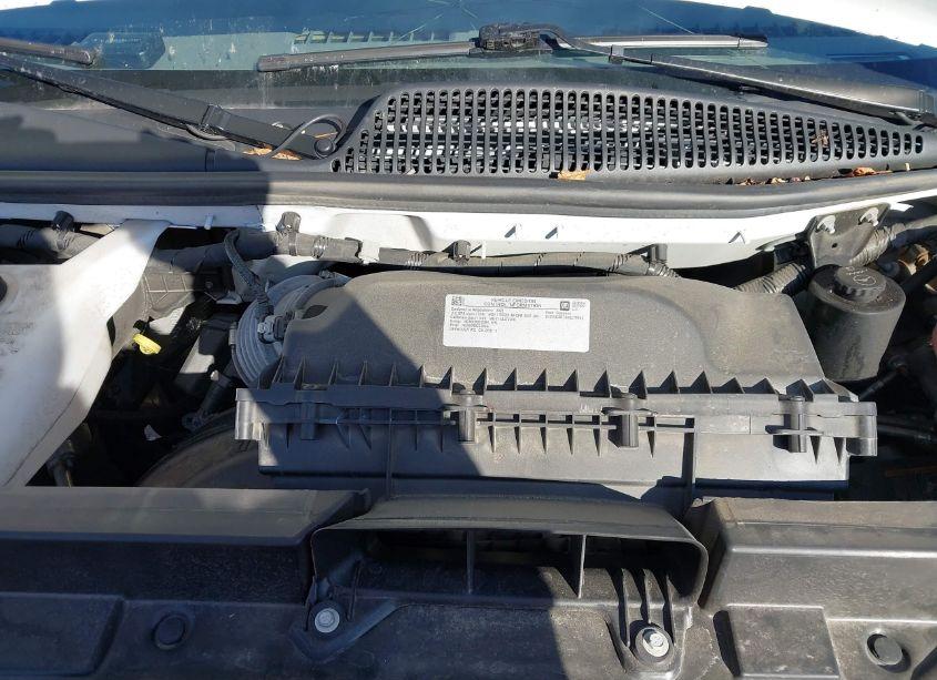 Photo 10 of 2022 Chevrolet Express CARGO RWD 2500 EXTENDED WHEELBASE WT (VIN 1GCWGBF70N1179941)