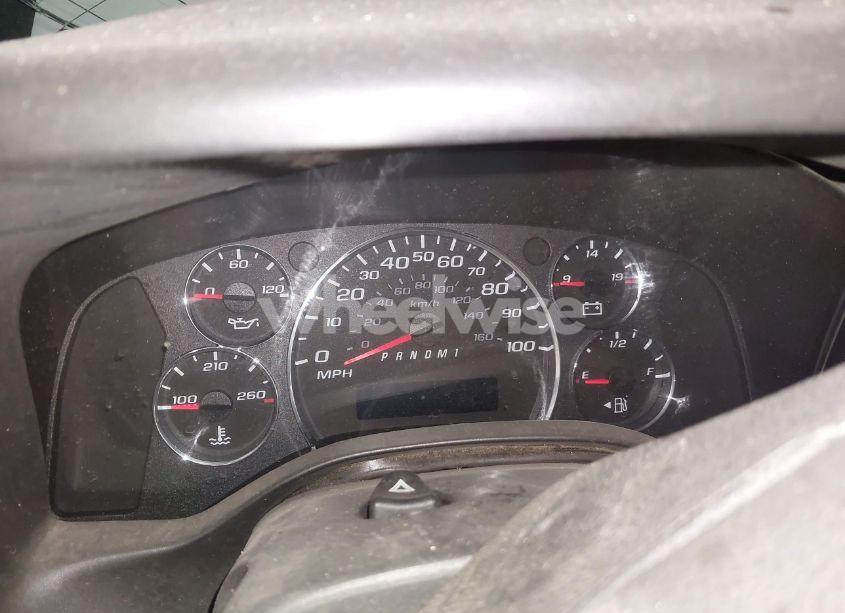 Photo 7 of 2021 Chevrolet Express CARGO (VIN 1GCWGBF77M1144909)