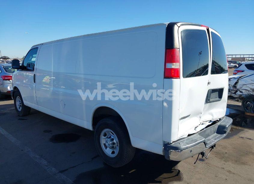 Photo 3 of 2017 Chevrolet Express 2500 WORK VAN (VIN 1GCWGBFF1H1102247)