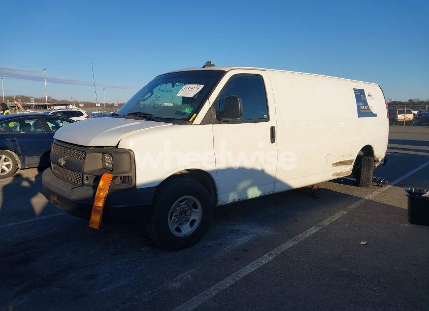 Photo 2 of 2017 Chevrolet Express 2500 WORK VAN (VIN 1GCWGBFF2H1122605)