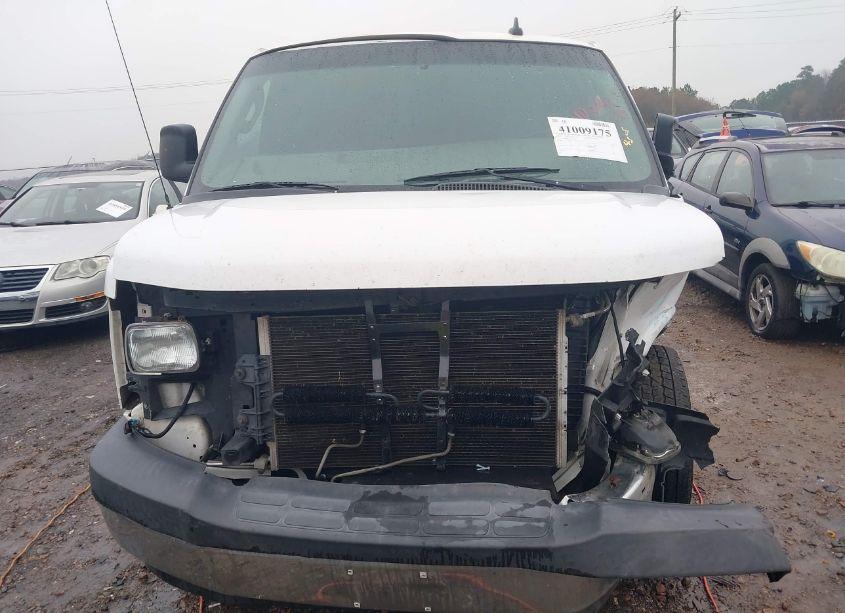 Photo 13 of 2017 Chevrolet Express 2500 WORK VAN (VIN 1GCWGBFF2H1276327)