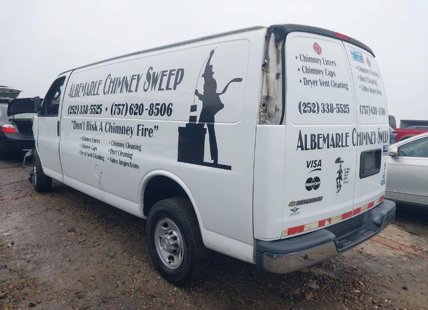 Photo 3 of 2017 Chevrolet Express 2500 WORK VAN (VIN 1GCWGBFF2H1276327)