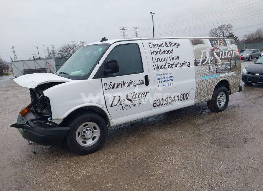 Photo 2 of 2016 Chevrolet Express 2500 WORK VAN (VIN 1GCWGBFF8G1135759)