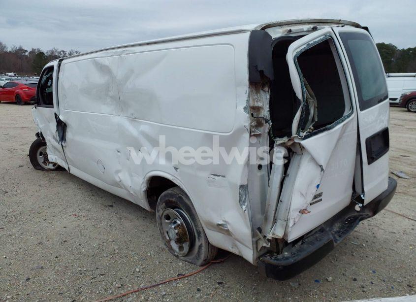 Photo 3 of 2016 Chevrolet Express 2500 WORK VAN (VIN 1GCWGBFF9G1274606)